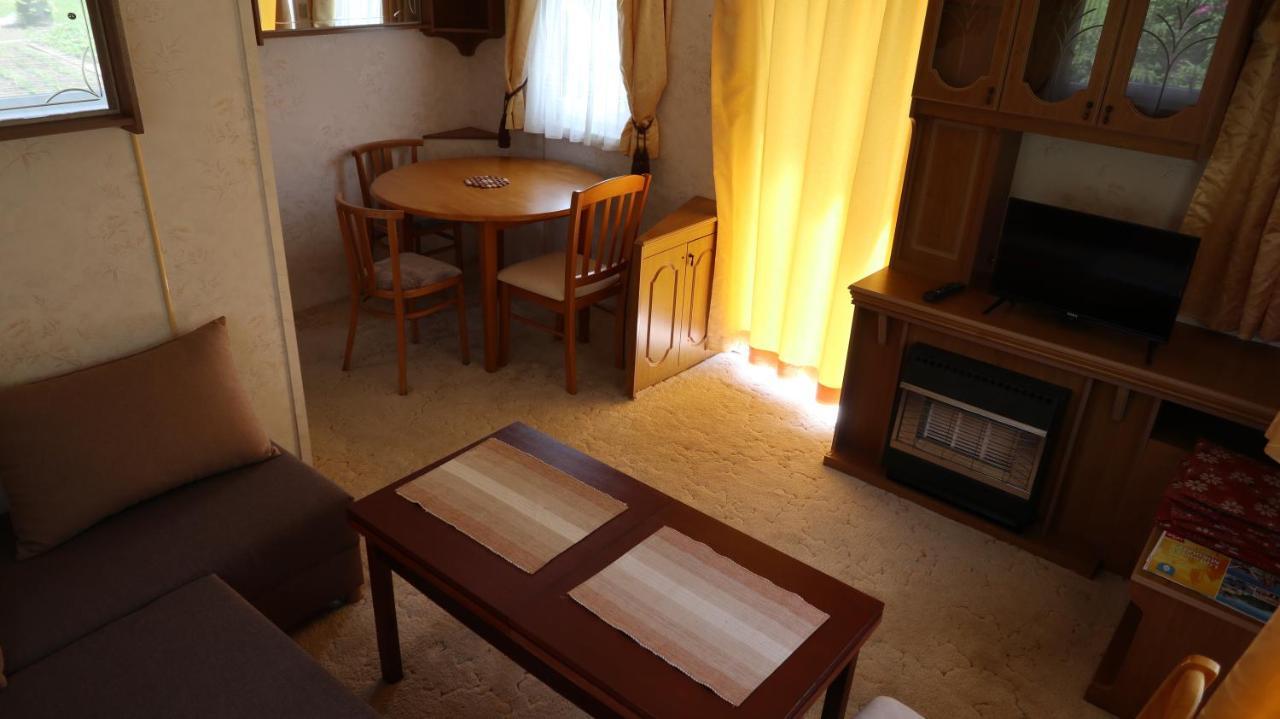 Privat Ave-Mobilhaus Villa Liptovsky Mikulas Ngoại thất bức ảnh